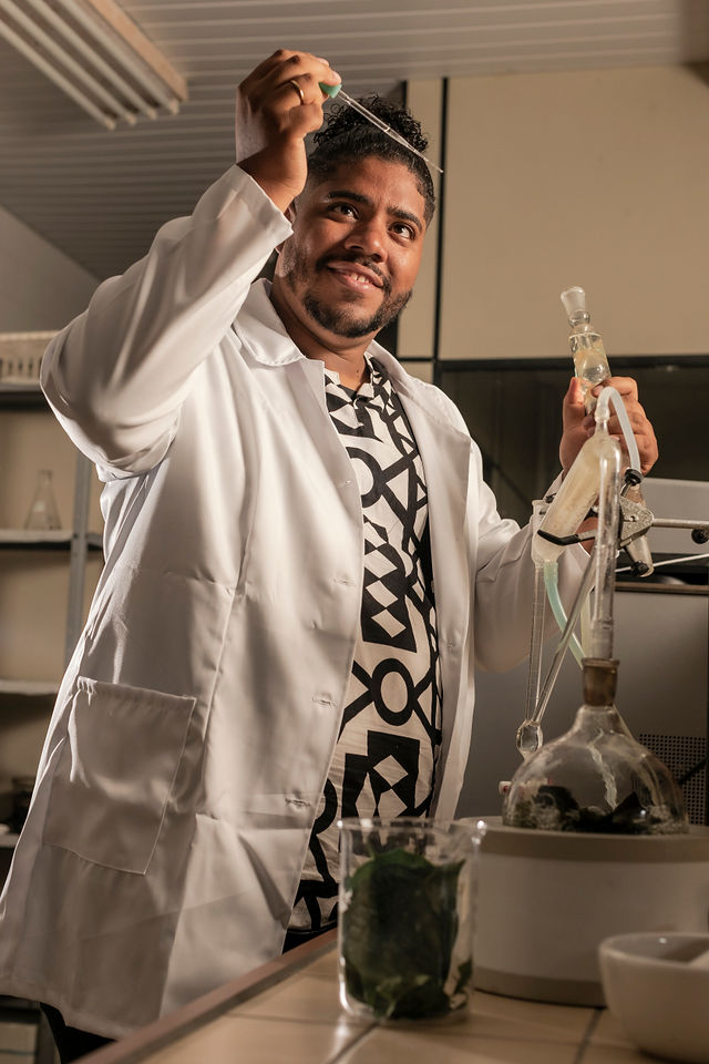 5b0d88221d17ad2b9a1af417c2f2e628-large