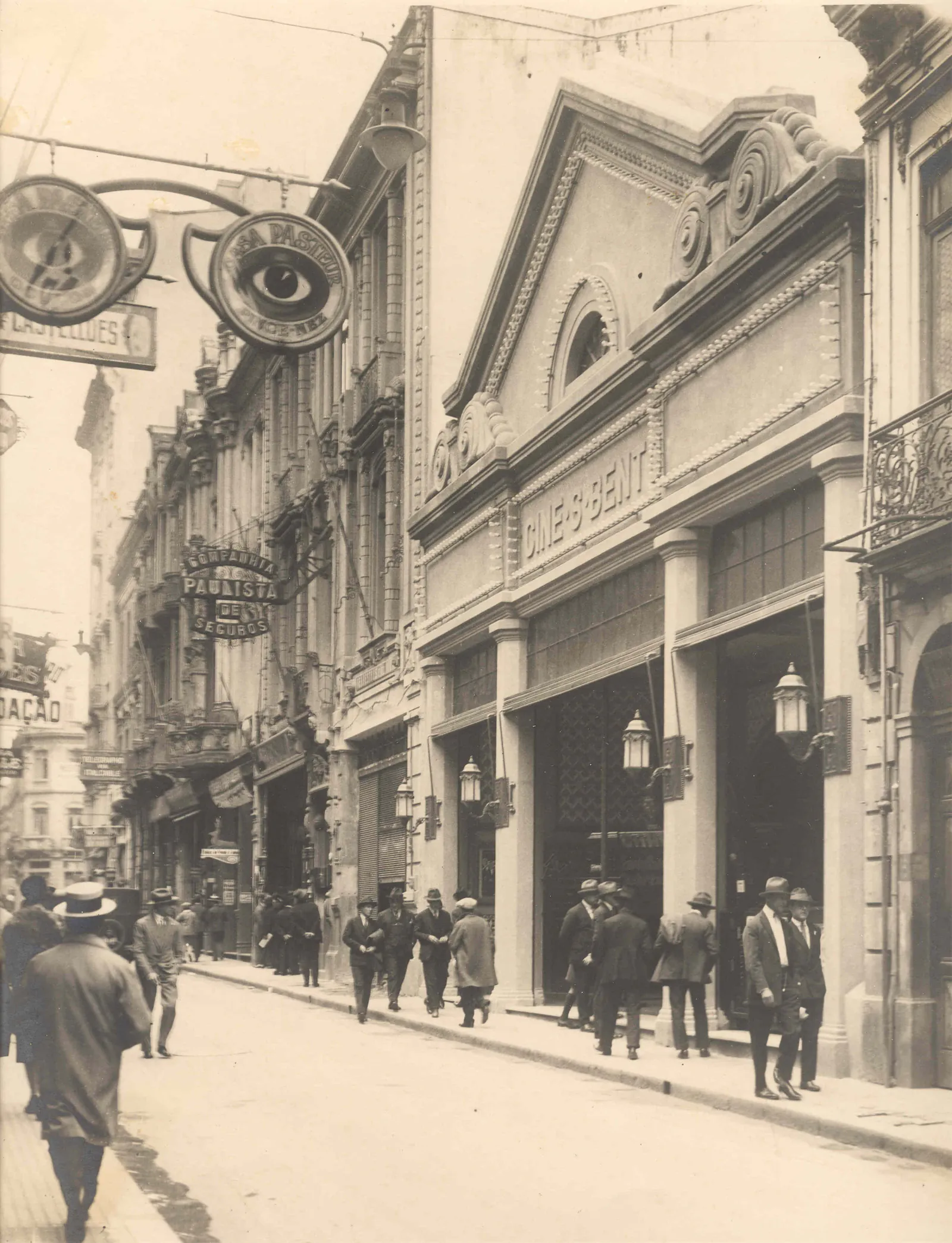 e-21pr-02alb-01f-05-dg